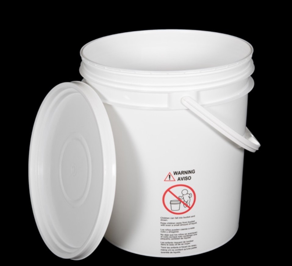 CUBETA INDUSTRIAL 15 LT